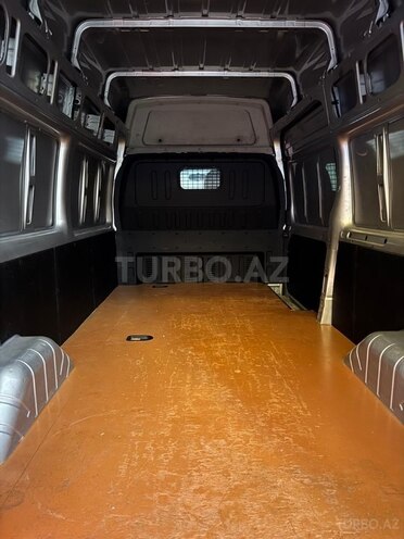 Ford Transit 2011, 240,000 km - 3.2 l - Bakı