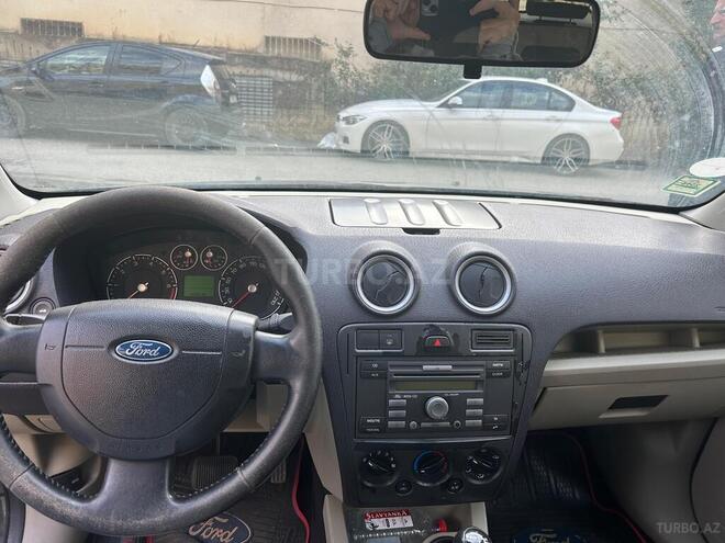 Ford Fusion 2007, 300,000 km - 1.4 l - Bakı