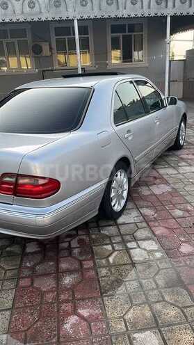 Mercedes E 240 2000, 279,154 km - 2.4 l - Sabirabad