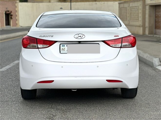 Hyundai Avante 2013, 160,000 km - 1.6 l - Bakı