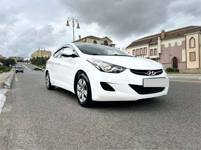 Hyundai Avante 2013, 160,000 km - 1.6 l - Bakı