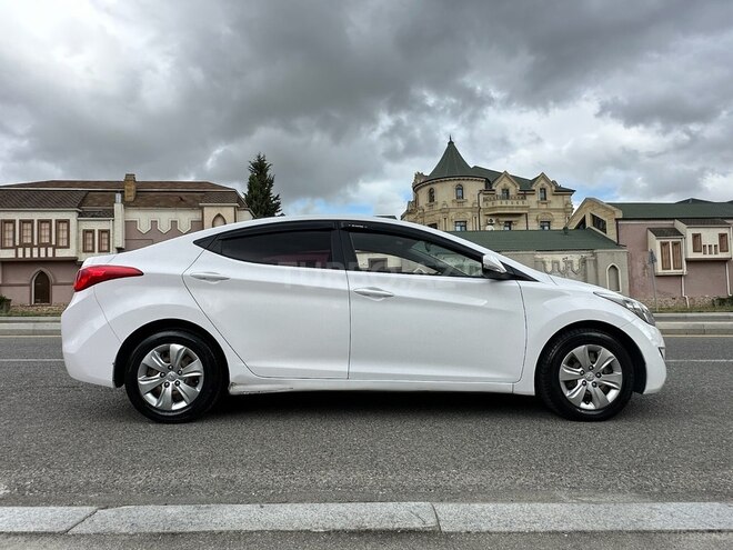 Hyundai Avante 2013, 160,000 km - 1.6 l - Bakı