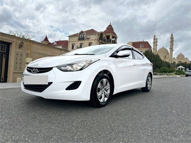 Hyundai Avante 2013, 160,000 km - 1.6 l - Bakı