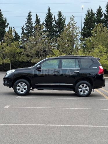 Toyota Land Cruiser Prado 2011, 210,000 km - 2.7 l - Bakı