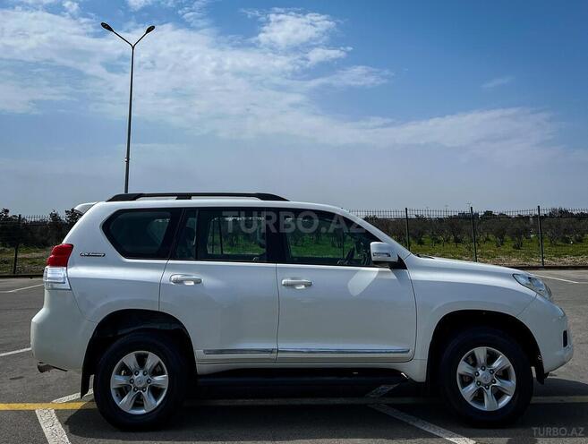 Toyota Land Cruiser Prado 2011, 272,000 km - 2.7 l - Bakı