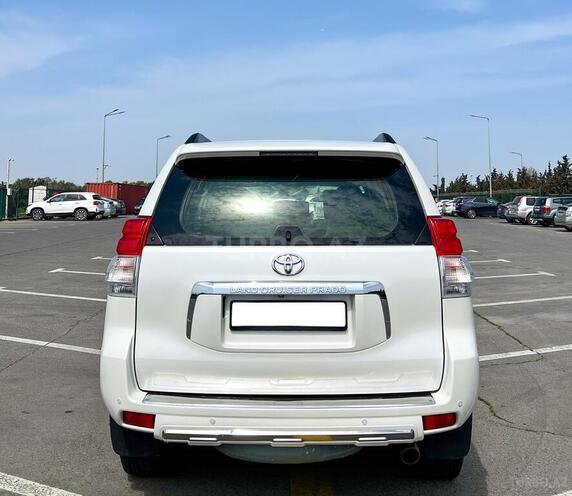 Toyota Land Cruiser Prado 2011, 272,000 km - 2.7 l - Bakı