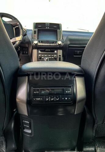 Toyota Land Cruiser Prado 2011, 272,000 km - 2.7 l - Bakı