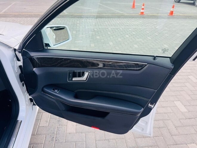 Mercedes E 200 2014, 107,295 km - 2.0 l - Bakı