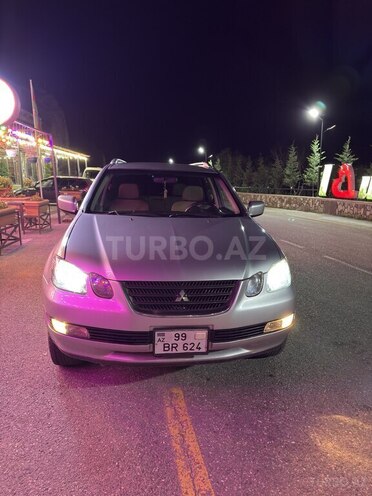 Mitsubishi Airtrek 2003, 330,215 km - 2.4 л - Quba