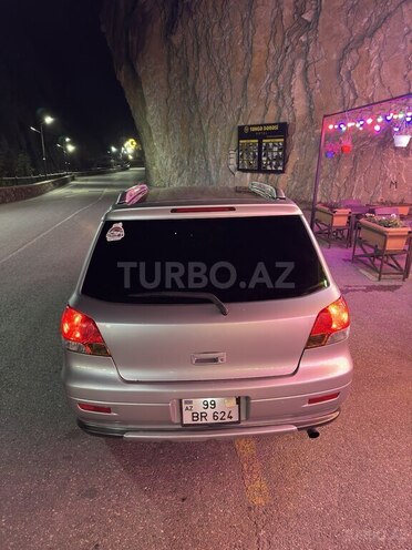 Mitsubishi Airtrek 2003, 330,215 km - 2.4 л - Quba