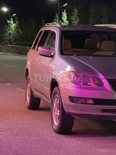 Mitsubishi Airtrek 2003, 330,215 km - 2.4 л - Quba