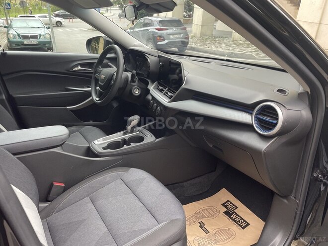 Chevrolet Trax 2024, 11,000 km - 1.2 л - Bakı