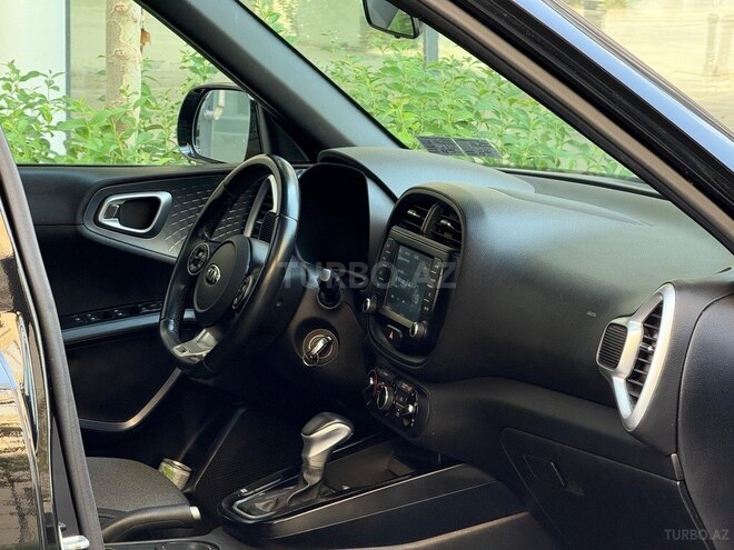 Kia Soul 2021, 93,500 km - 2.0 л - Bakı