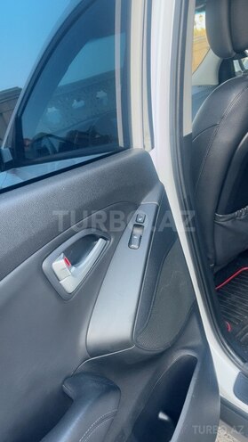 Hyundai ix35 2014, 95,000 km - 2.0 l - Bakı