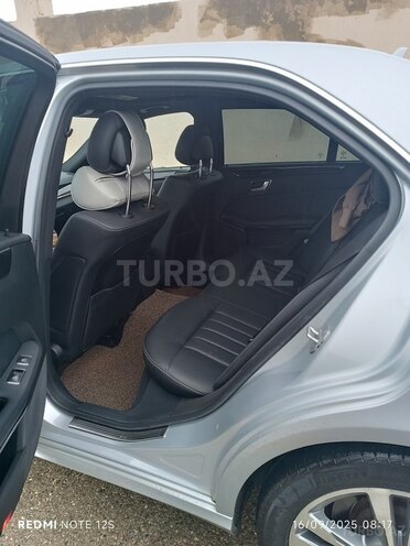 Mercedes E 220 2015, 122,600 km - 2.1 l - Bakı