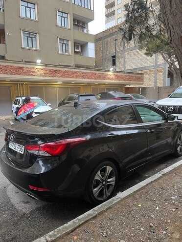 Hyundai Elantra 2015, 193,121 km - 2.0 l - Bakı
