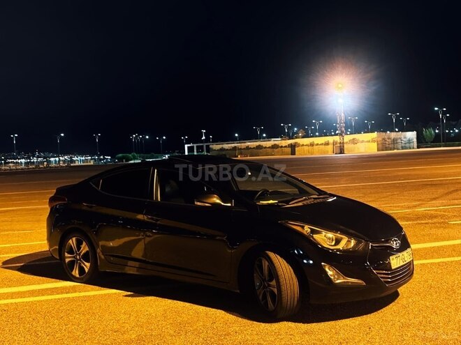 Hyundai Elantra 2015, 193,121 km - 2.0 l - Bakı