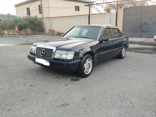 Mercedes  1991, 234,650 km - 2.0 л - Bakı