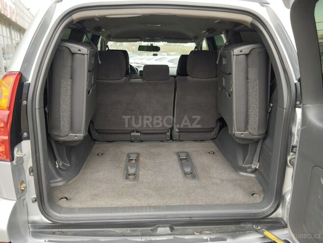 Toyota Land Cruiser Prado-15