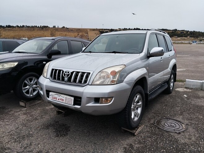 Toyota Land Cruiser Prado-2