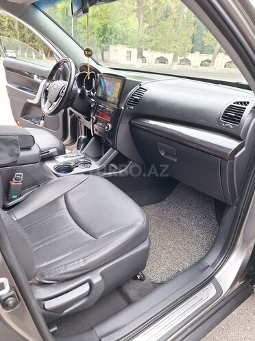 Kia Sorento 2011, 214,000 km - 2.0 l - Mingəçevir