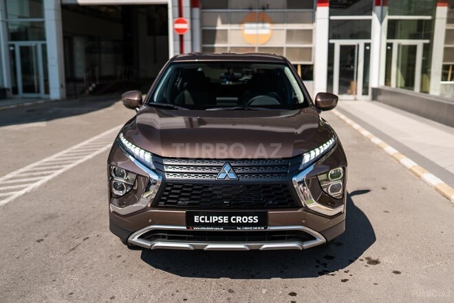 Mitsubishi Eclipse Cross-1