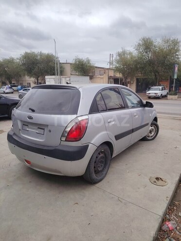 Kia Rio 2005, 320,000 km - 1.4 l - Bakı