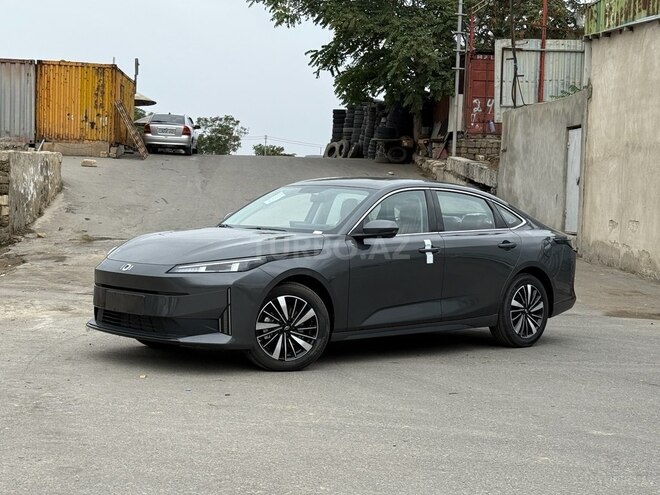 Changan Qiyuan A05 2025, 0 km - 1.5 l - Bakı