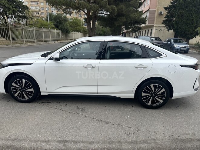 Changan Qiyuan A05 2025, 0 km - 1.5 л - Bakı