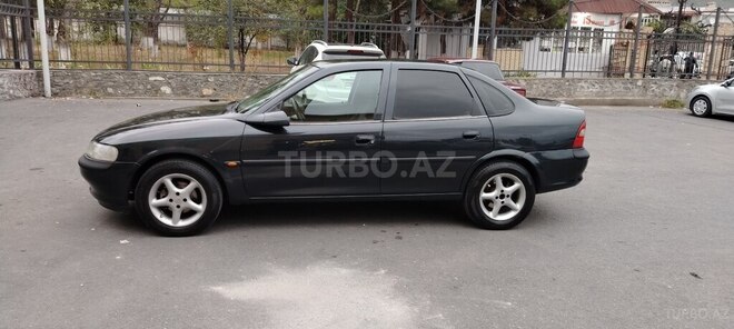Opel Vectra 1996, 512,746 km - 1.6 l - Şəki