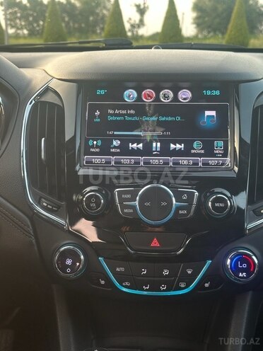 Chevrolet Cruze 2017, 140,000 km - 1.4 l - Ağcabədi