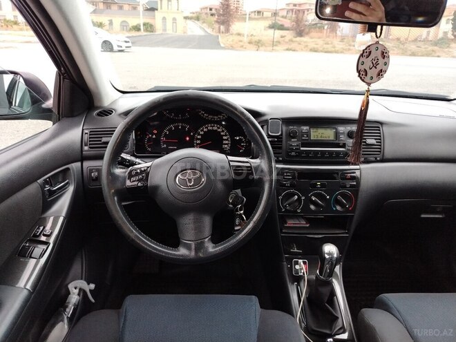 Toyota Corolla 2005, 249,000 km - 1.4 l - Bakı