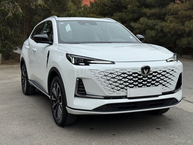 Changan CS 55 Plus 2025, 0 km - 1.5 л - Bakı