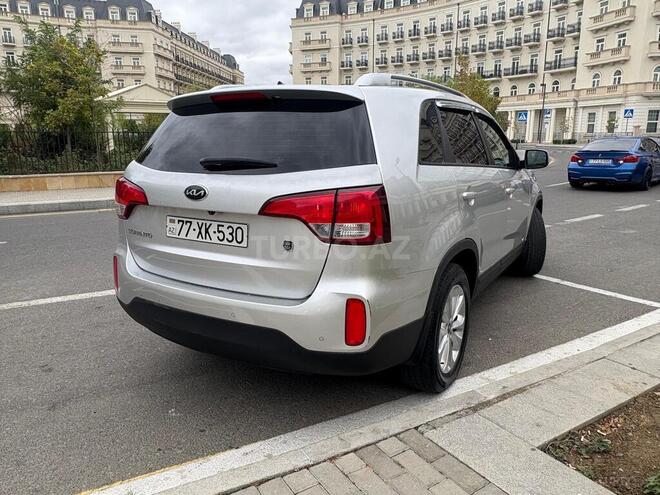 Kia Sorento 2012, 296,000 km - 2.0 л - Bakı