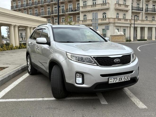 Kia Sorento 2012, 296,000 km - 2.0 л - Bakı