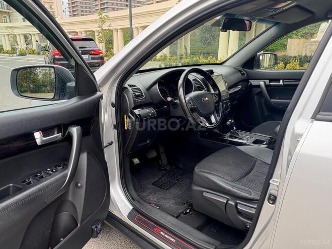 Kia Sorento 2012, 296,000 km - 2.0 л - Bakı