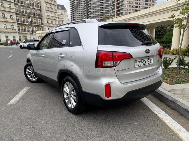 Kia Sorento 2012, 296,000 km - 2.0 л - Bakı