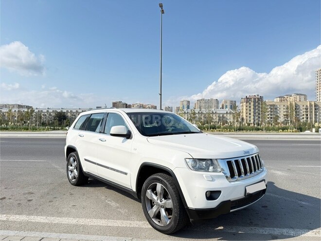 Jeep Grand Cherokee-3