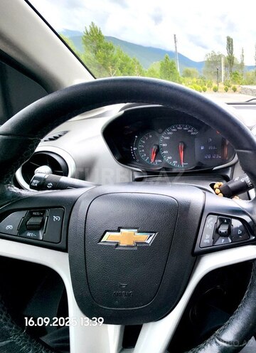 Chevrolet Aveo 2018, 128,200 km - 1.6 l - Şəki