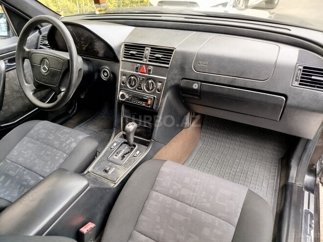 Mercedes C 200 1996, 270,054 km - 2.0 л - Bakı