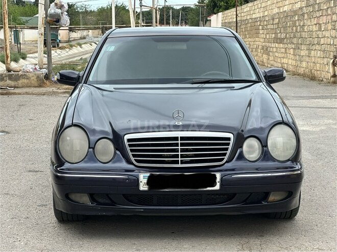 Mercedes E 220 2001, 254,782 km - 2.2 l - Bakı