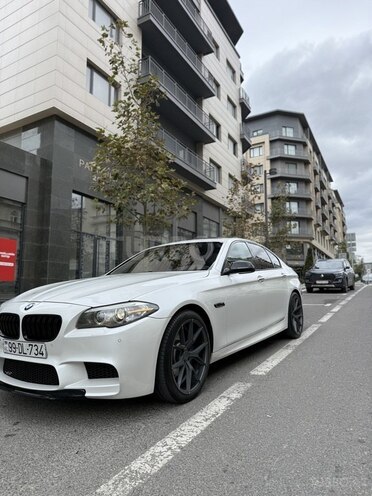 BMW 528 2013, 207,000 km - 2.0 l - Bakı