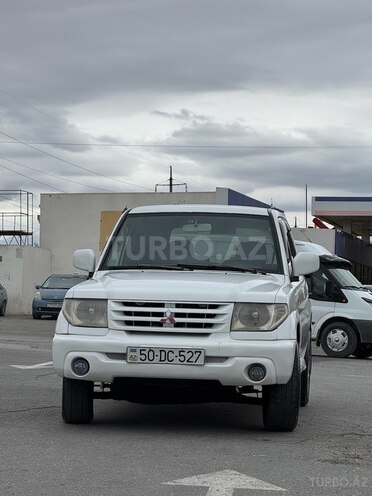 Mitsubishi Pajero io 2000, 305,231 km - 2.0 l - Bakı