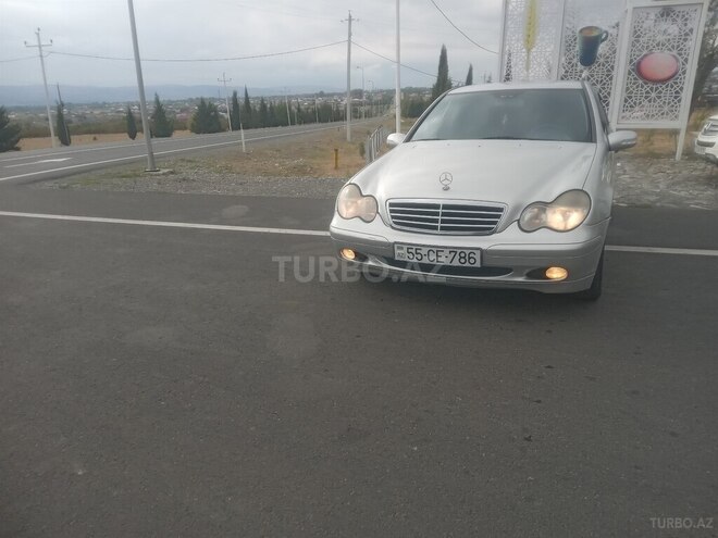 Mercedes C 200 2002, 276,186 km - 2.0 l - Şəki