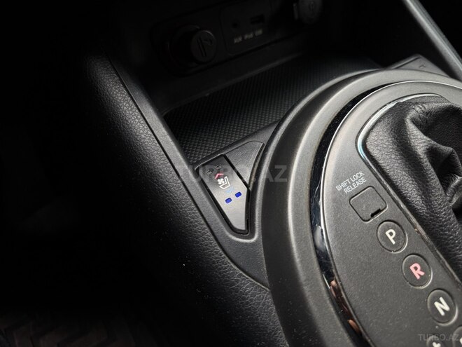 Kia Sportage 2012, 165,000 km - 2.4 l - Bakı