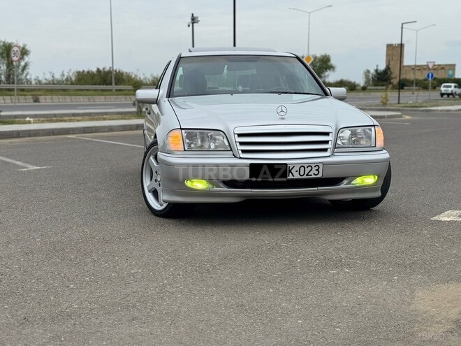 Mercedes C 280 2000, 400,000 km - 2.8 l - Yevlax