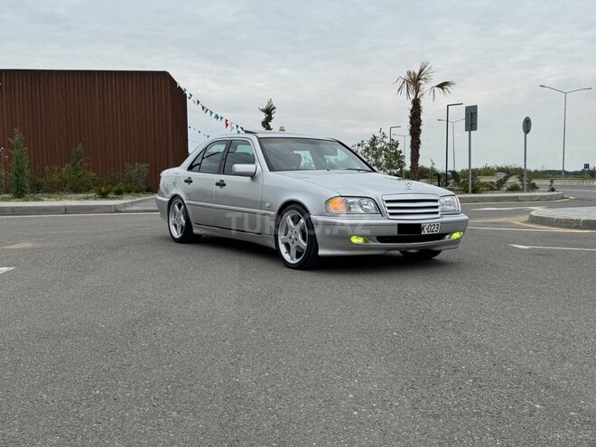 Mercedes C 280 2000, 400,000 km - 2.8 l - Yevlax