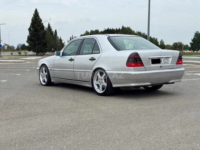 Mercedes C 280 2000, 400,000 km - 2.8 l - Yevlax