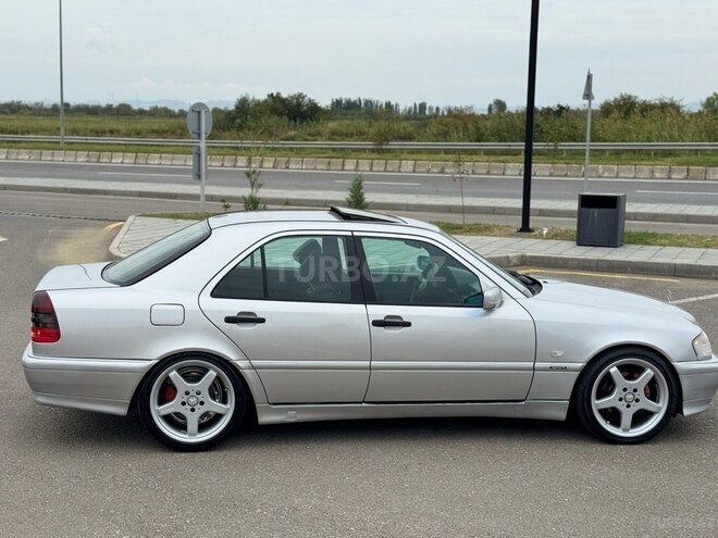 Mercedes C 280 2000, 400,000 km - 2.8 l - Yevlax
