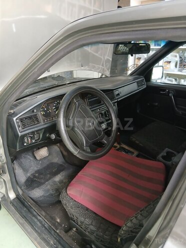 Mercedes 190 1991, 323,000 km - 1.8 l - Bakı